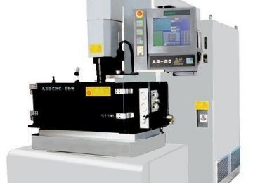 數控火花機的主機發生碰撞的主要原因有哪些？【仁光智能】