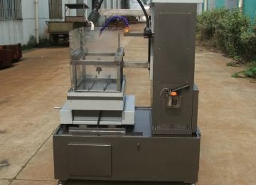 五軸高精密電火花中走絲線切割機床【仁光智能】 五軸高精密電火花中走絲線切割機床【仁光智能】