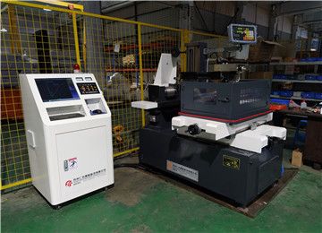 線切割機(jī)床間隙補(bǔ)償-仁光智能 線切割機(jī)床間隙補(bǔ)償-仁光智能