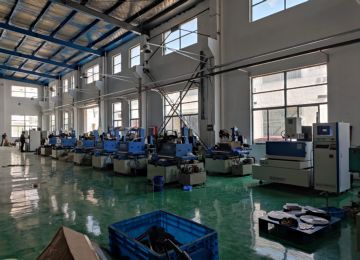 了解線切割機(jī)床廠——仁光 了解線切割機(jī)床廠——仁光